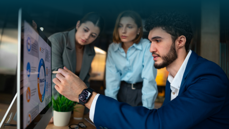 Lee más sobre el artículo El futuro de las consultoras de RRHH es híbrido: servicios + tecnología